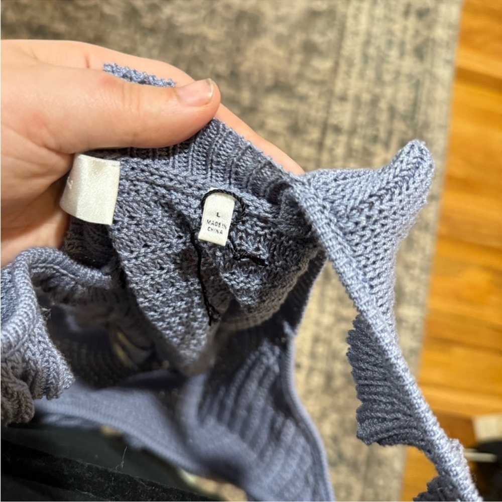 7 For All Mankind Blue Ruffled Knit sweater - Picture 5 of 9